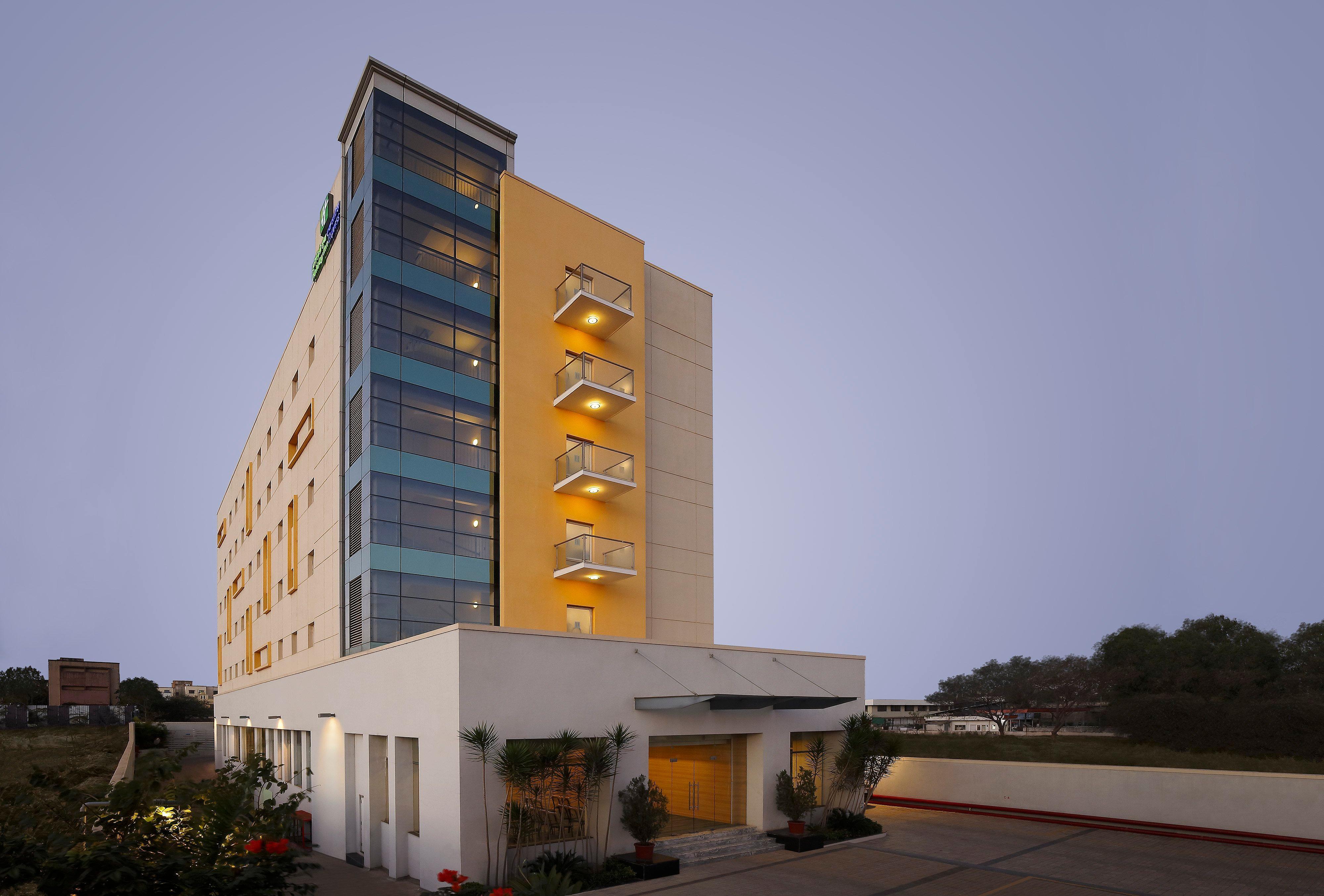 Holiday Inn Express Nashik Indira Nagar, An Ihg Hotel Экстерьер фото