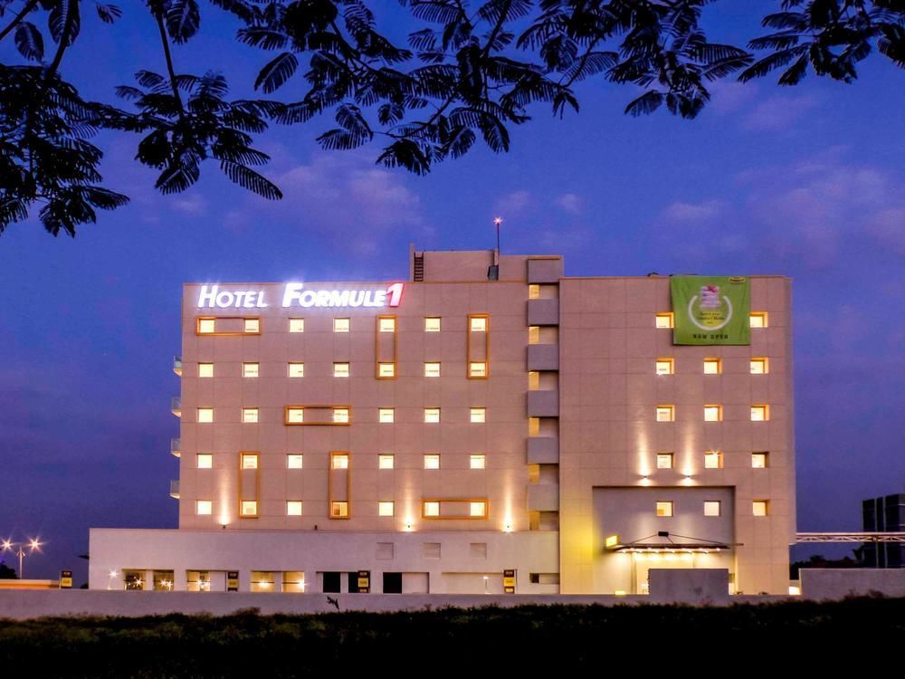 Holiday Inn Express Nashik Indira Nagar, An Ihg Hotel Экстерьер фото